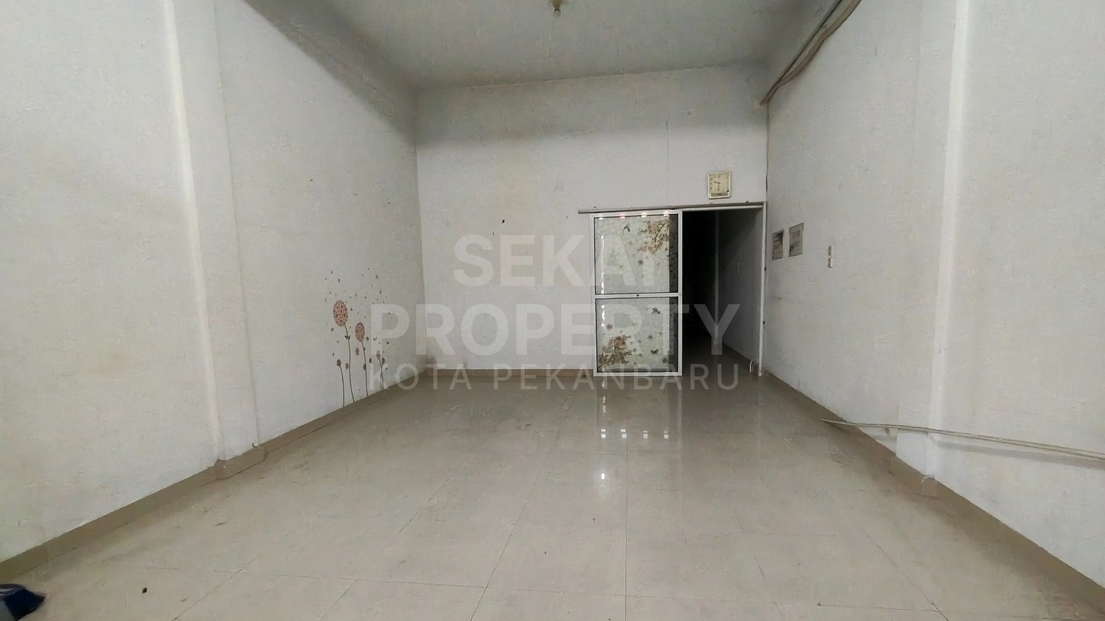 Disewakan Ruko Cantik 2 Lantai Jl.serayu Siap Huni