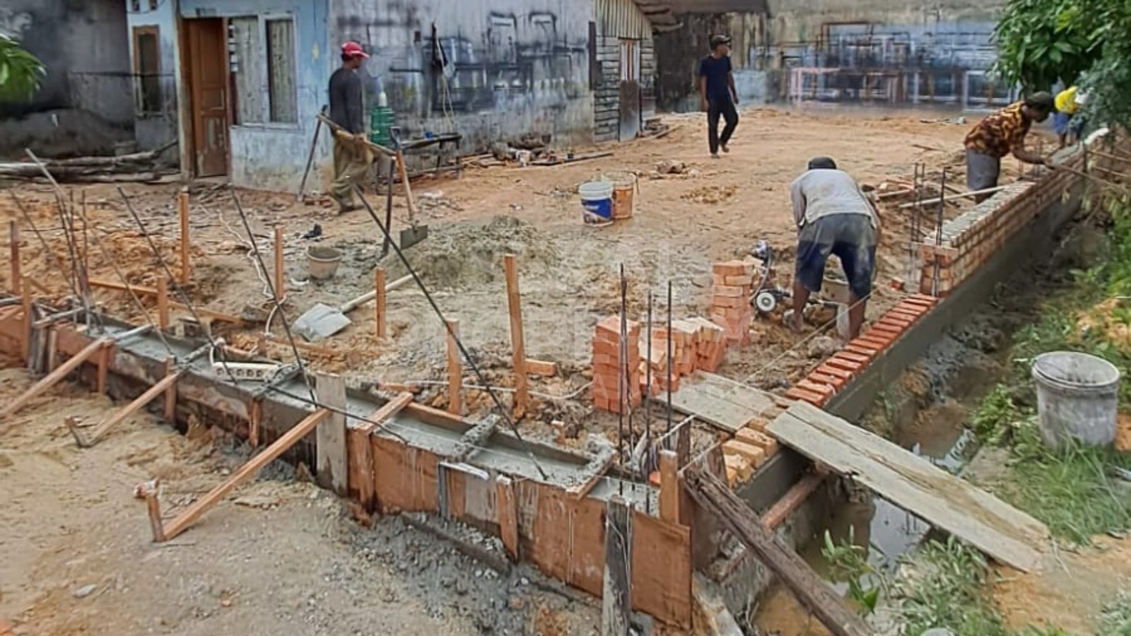 Dijual Sebidang Tanah Hook Di Sidomulyo Marpoyan