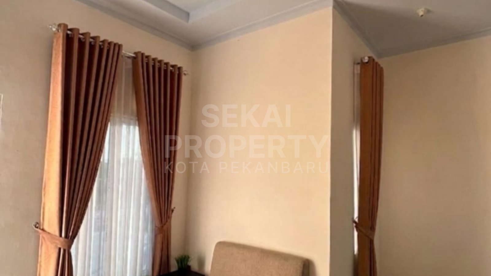 Lihat semua foto