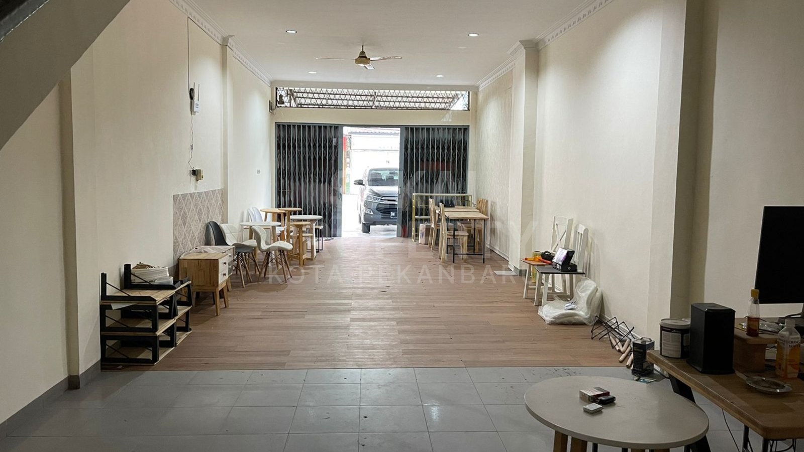 Disewa Ruko 3 Lantai Di Jl. Paus