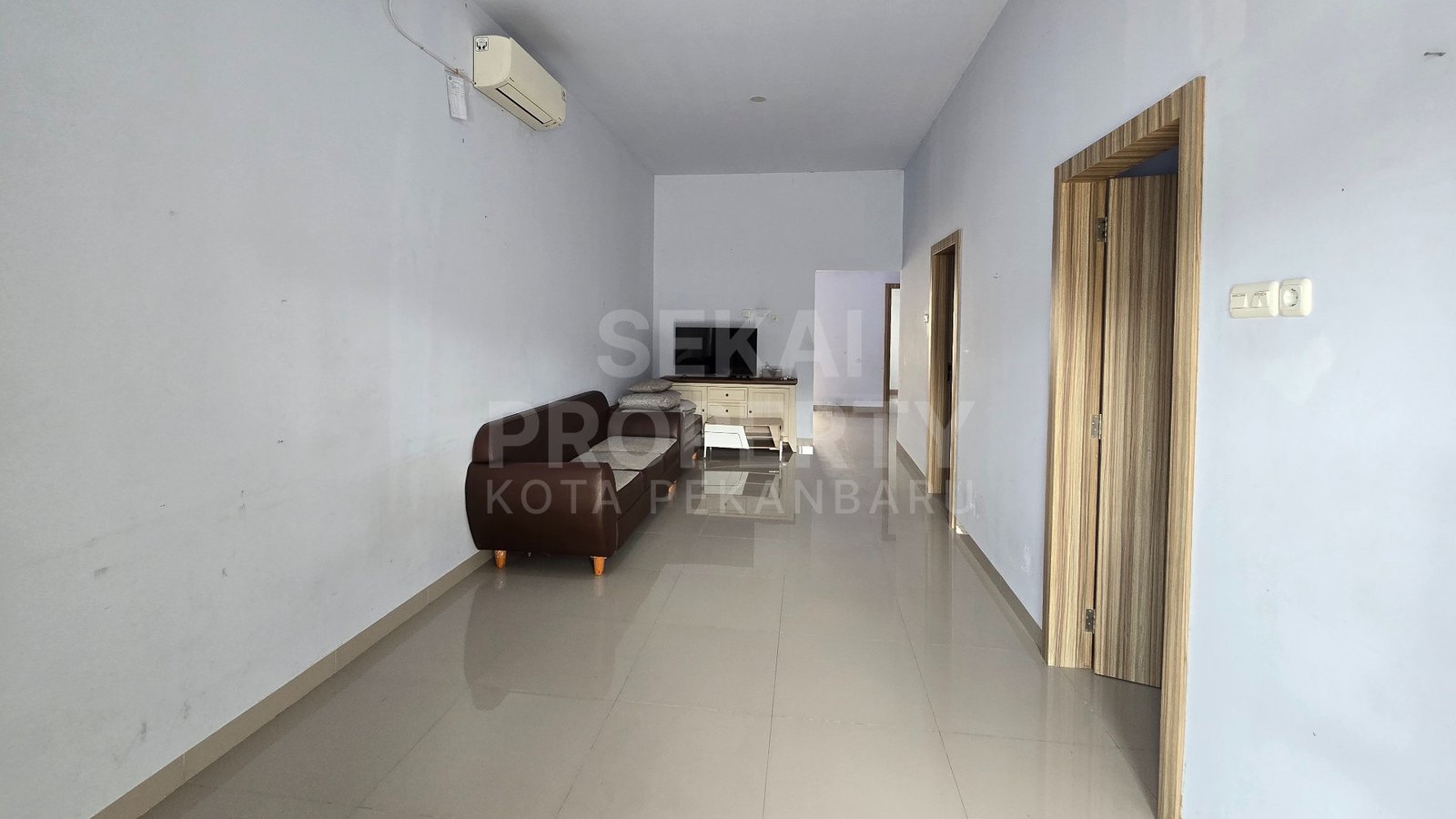 Disewakan Rumah Cluster Semi Furnish Siap Huni Dekat Jl. Drama Bakti Pekanbaru