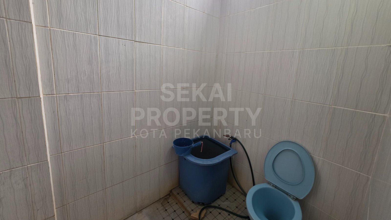 Lihat semua foto