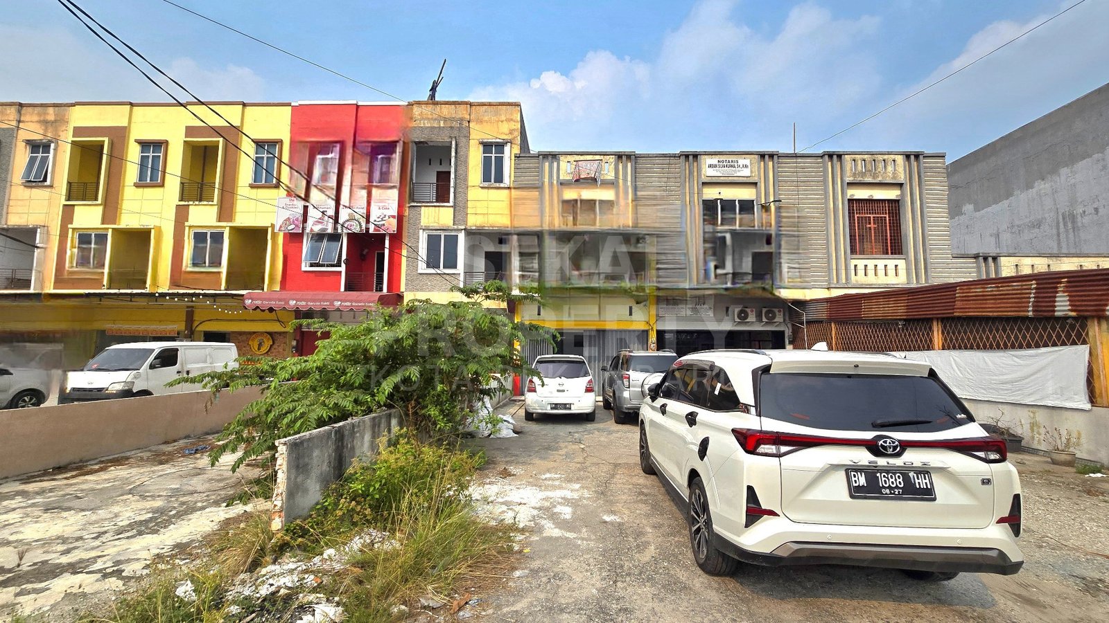 Dijual Ruko 2 Lantai Lokasi Jalan Garuda Sakti Km 2 - Pekanbaru