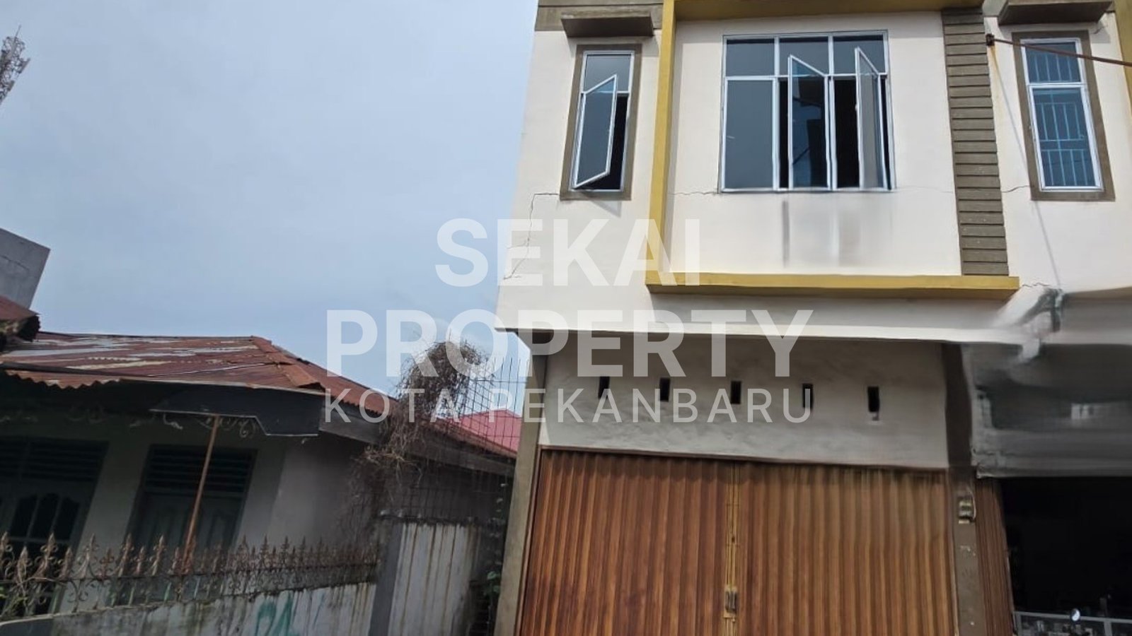 Dijual Ruko 2 Lantai Tepi Jalan Suka Karya Panam