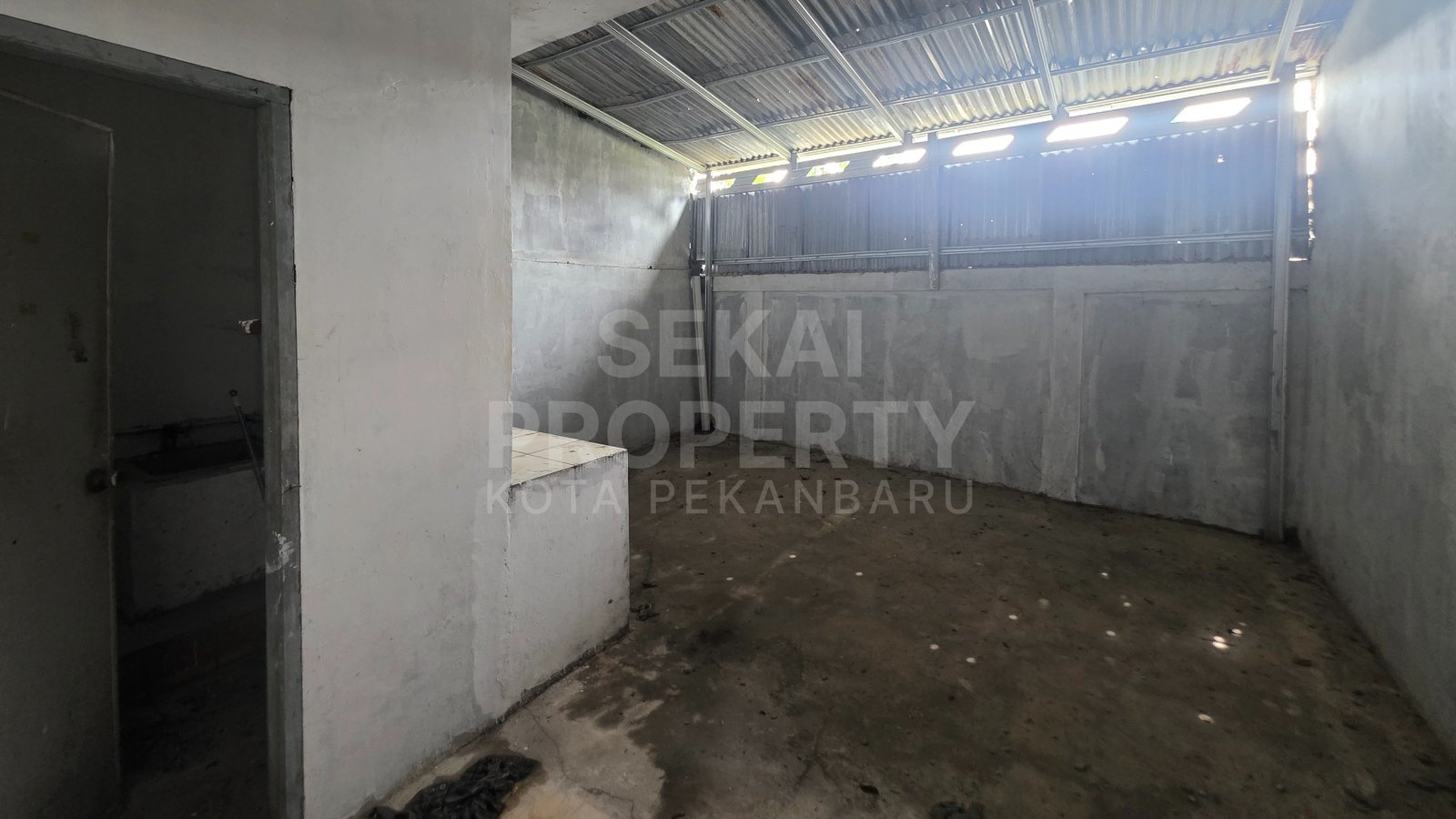 Lihat semua foto