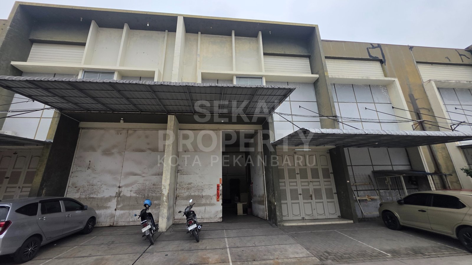 Dijual 4 Unit Gudang Siap Pakai Lokasi Garuda Sakti Tengah Kota Pekanbaru