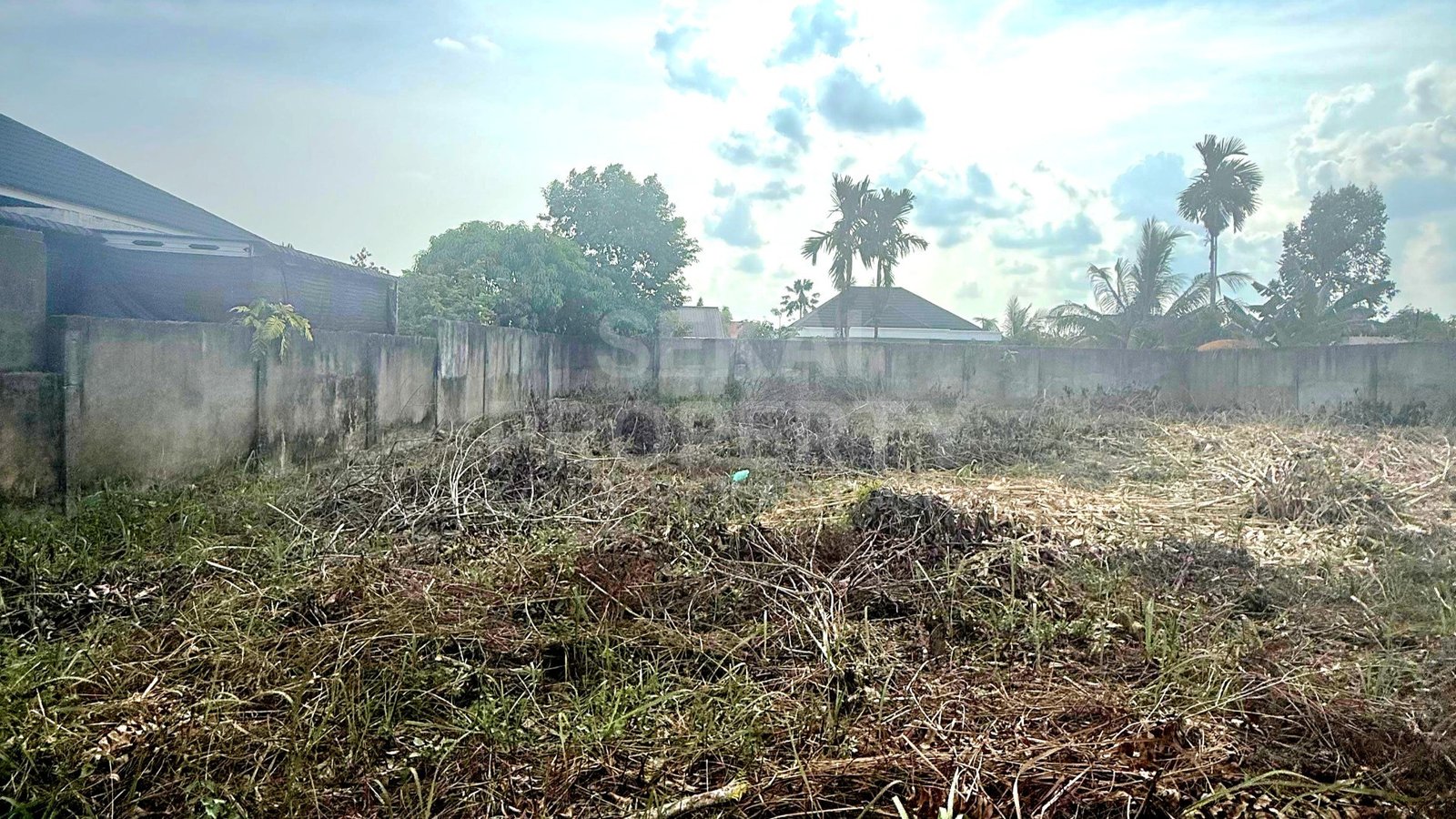 Dijual Sebidang Tanah Keras Lokasi Jalan Daru-daru Kulim-pekanbaru