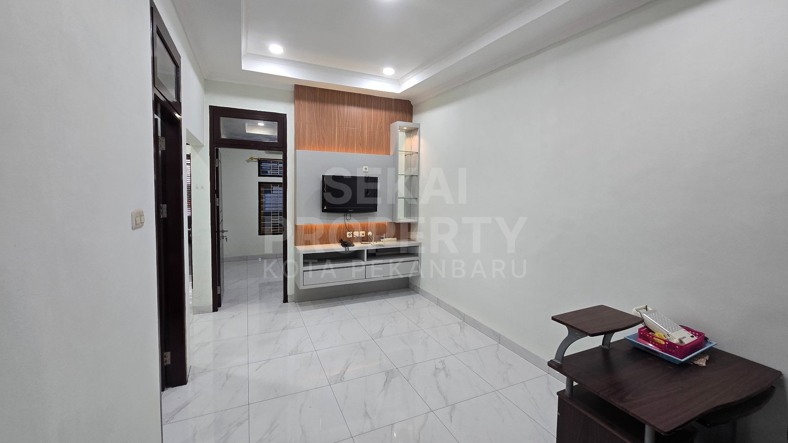 Dijual Rumah Semi Furnish Siap Huni 1,5lt Lokasi Jalan Karya Makmur Pekanbaru
