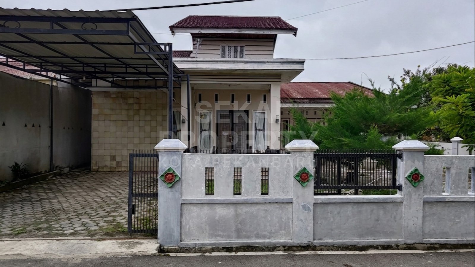 Dijual Rumah Bulatan + 1 Ruko + 6 Kontrakan Di Jalan Kesadaran / Harapan Raya