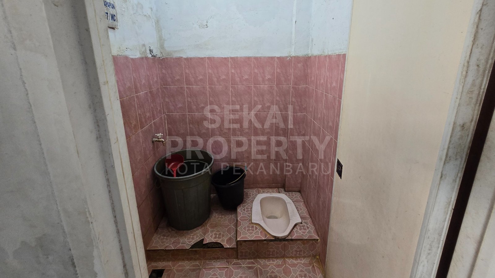 Lihat semua foto