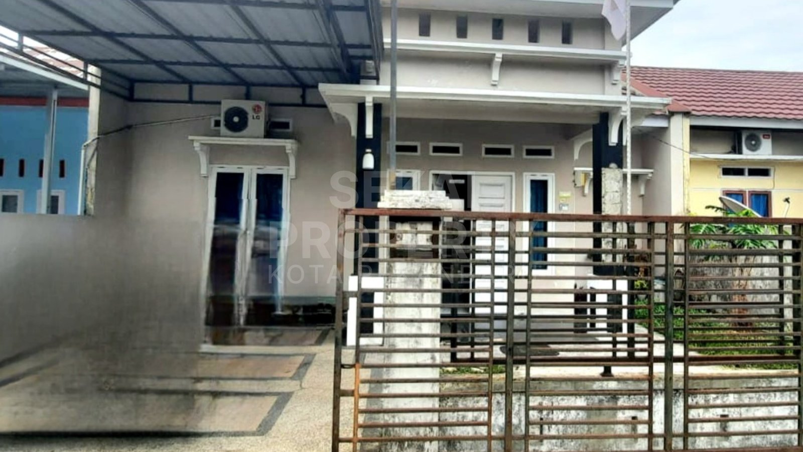 Dijual Rumah Siap Huni Lokasi Jalan Paus - Pekanbaru