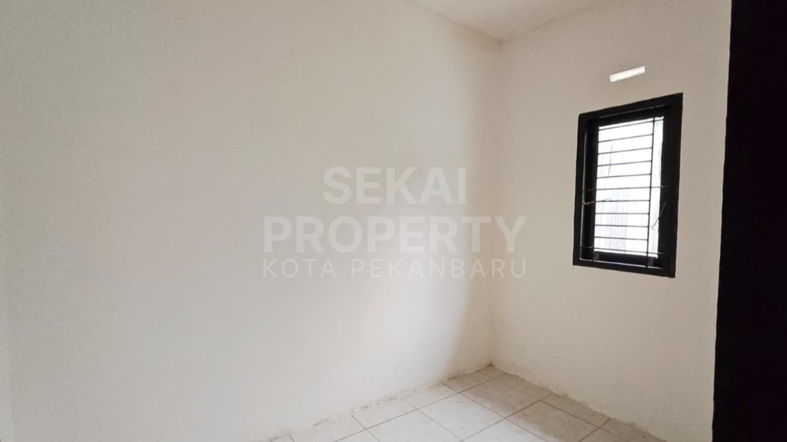 Lihat semua foto