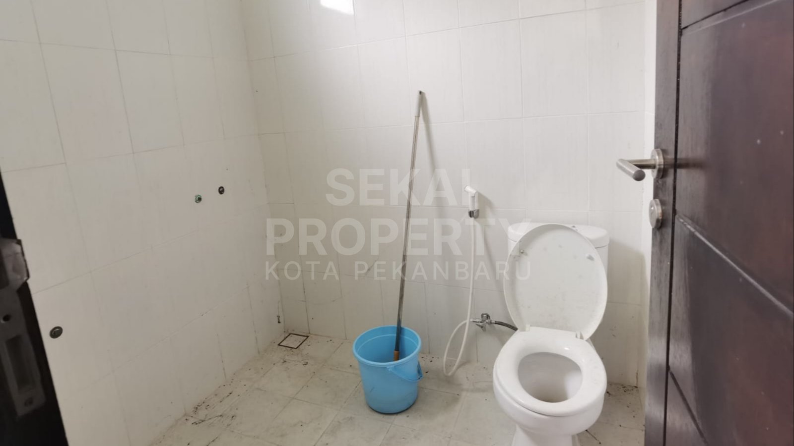 Lihat semua foto
