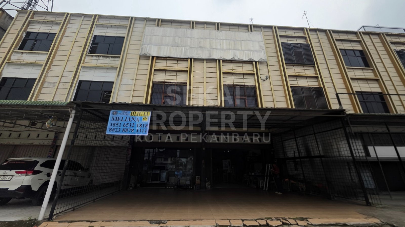 Dijual Ruko 2 Unit Ruko Gandeng Tepi Jalan Garuda Sakti Tengah Kota Pekanbaru